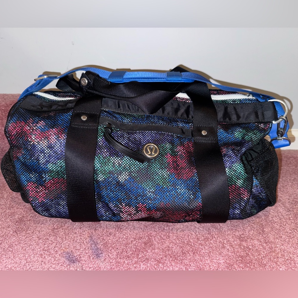 Lululemon Duffle Bag
